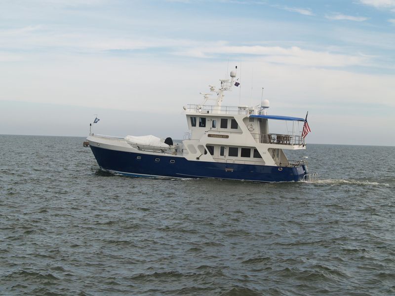 2004 Real Ships Expedition Yacht
