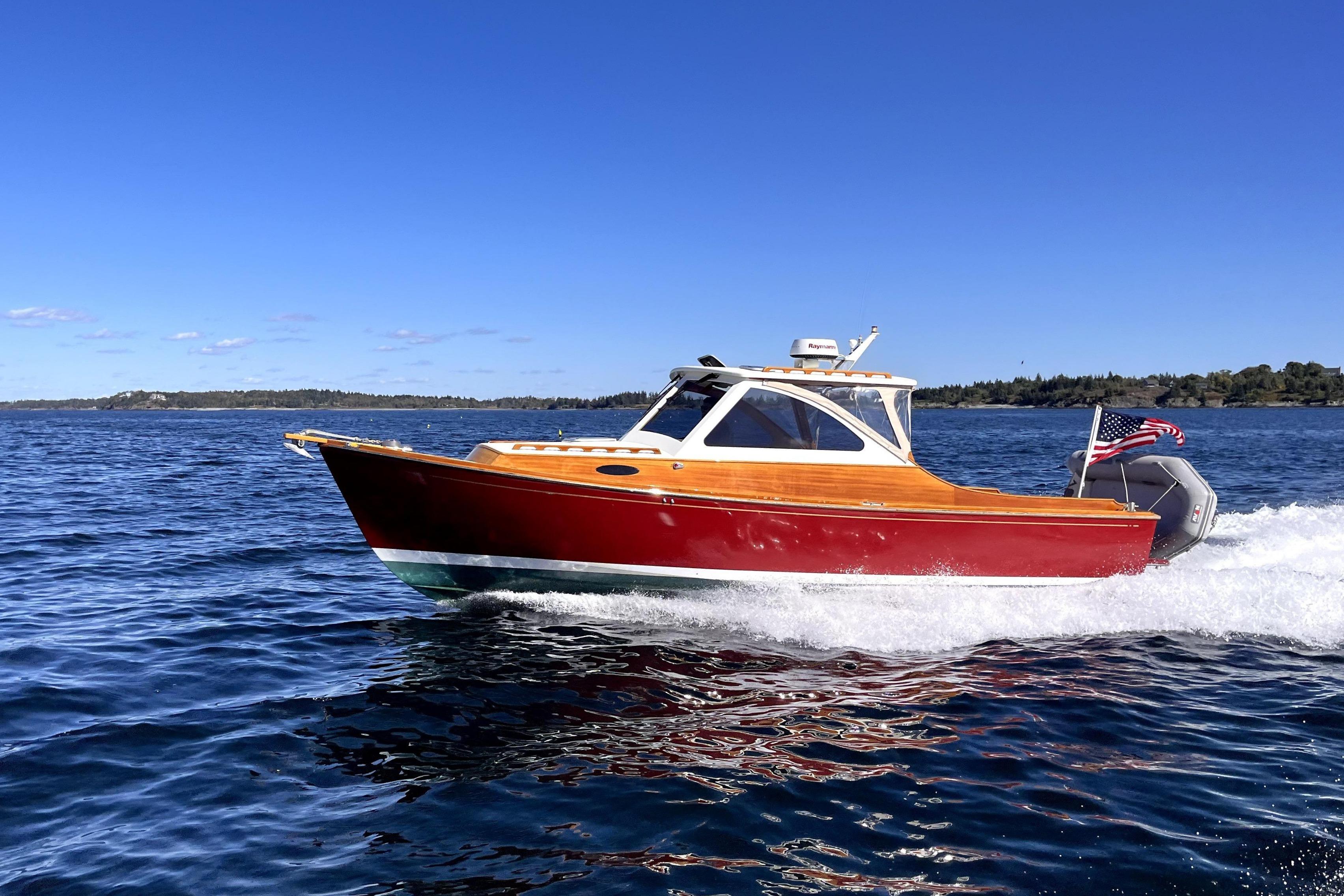 Lyman-Morse Monhegn 30