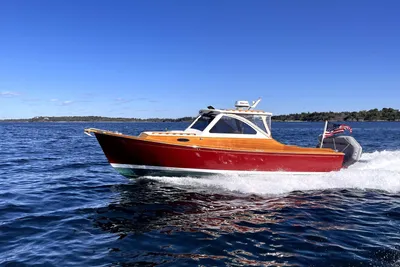 Lyman-Morse Monhegn 30