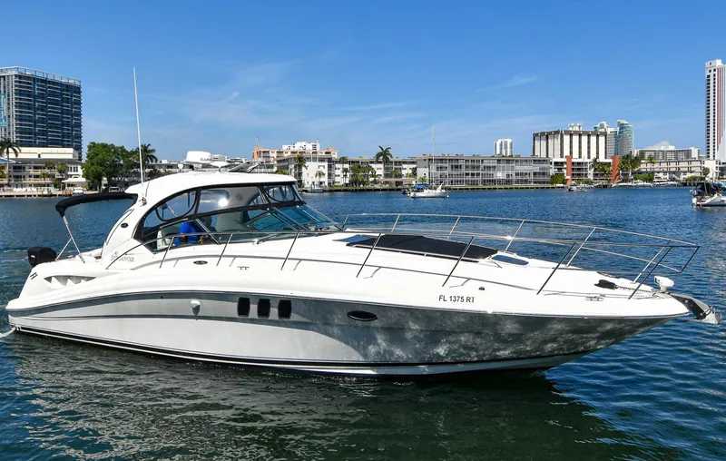 Pure Fun Yacht Photos Pics 