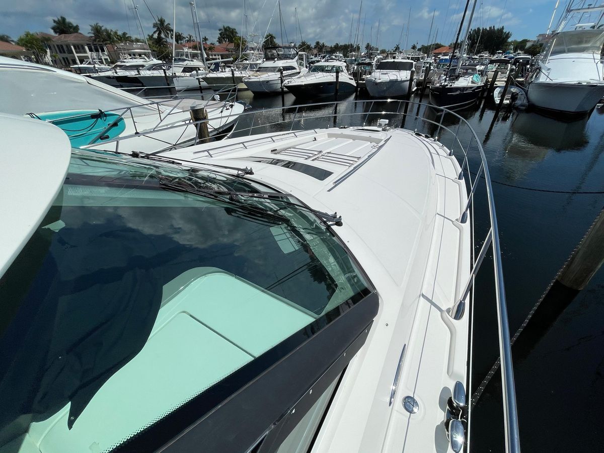 2010 Sea Ray 54 