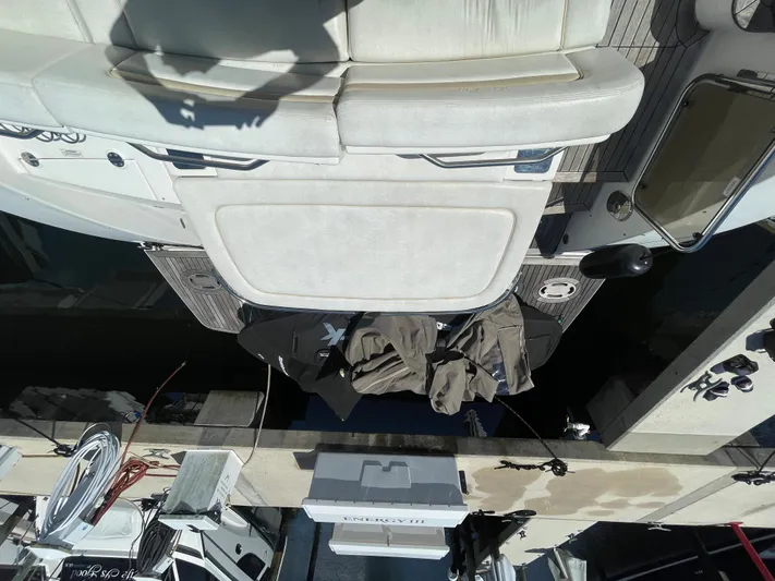  Yacht Photos Pics Overhead view of a 2010 Sea Ray 540 Sundancer yacht at a dock.