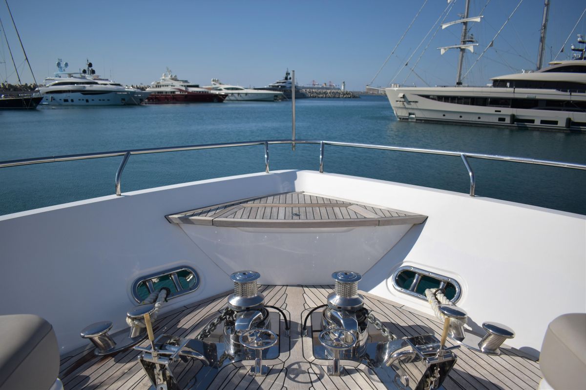 2019 Princess 100 