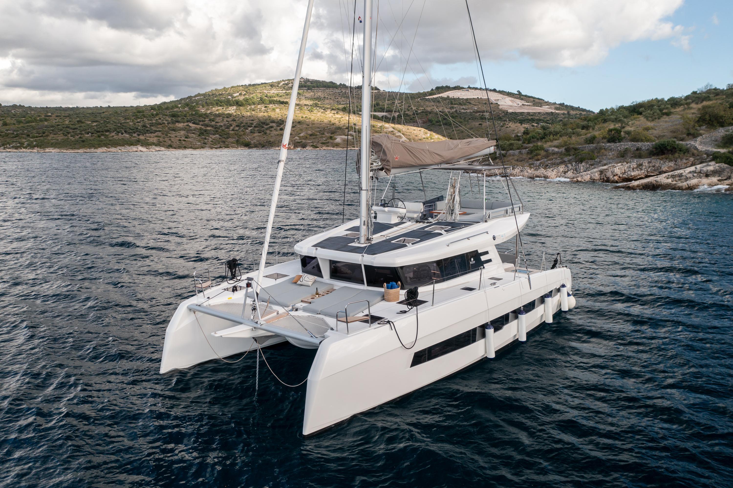 New 2024 Dufour Catamarans Cervetti 44 | TopBoats