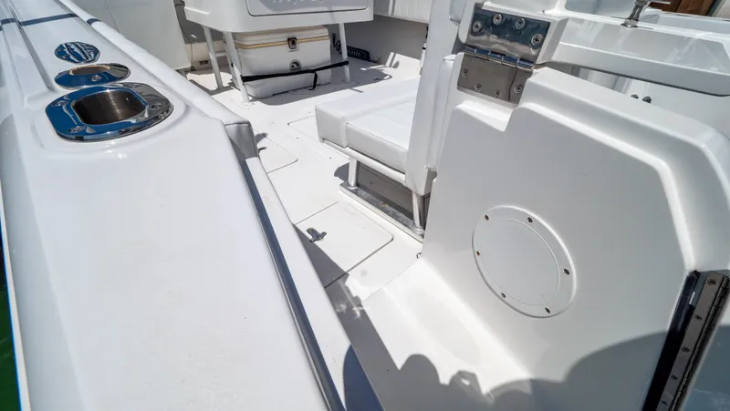 Kapenas Yacht Photos Pics 