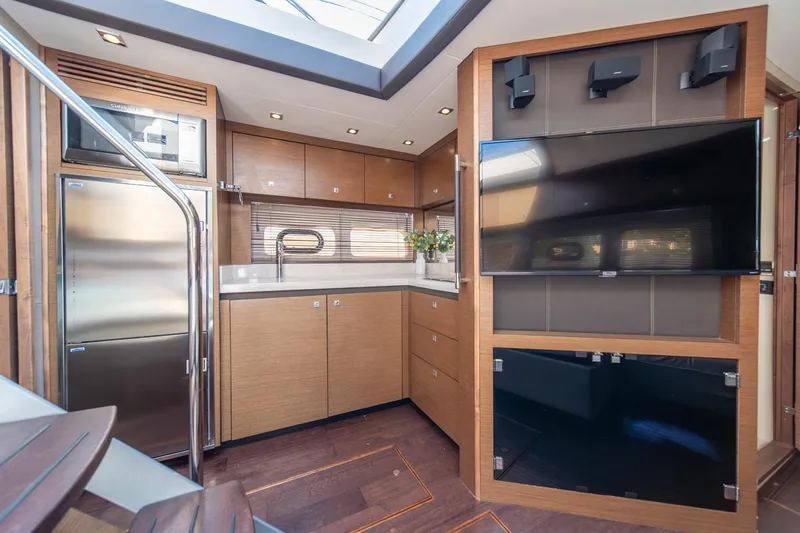 Mahalo Rewards Yacht Photos Pics 