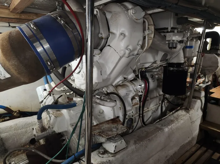 Boss Lady Yacht Photos Pics Engine room of a 2001 Ocean Yachts 48, showcasing mechanical components and piping.