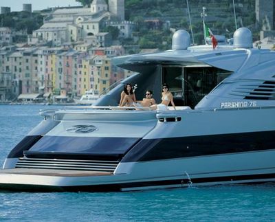 Yacht