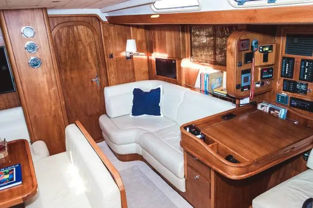 Bajavento Yacht Photos Pics 