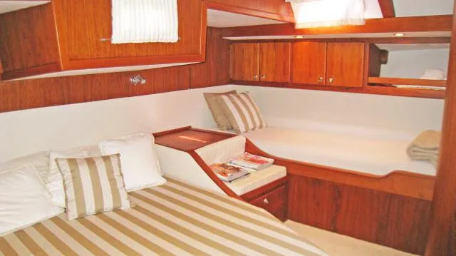 Bajavento Yacht Photos Pics 