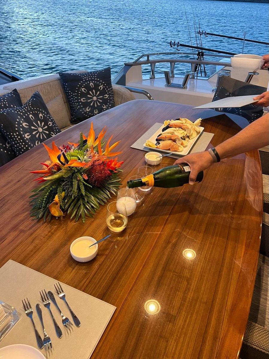 2015 Monte Carlo Yachts 86 