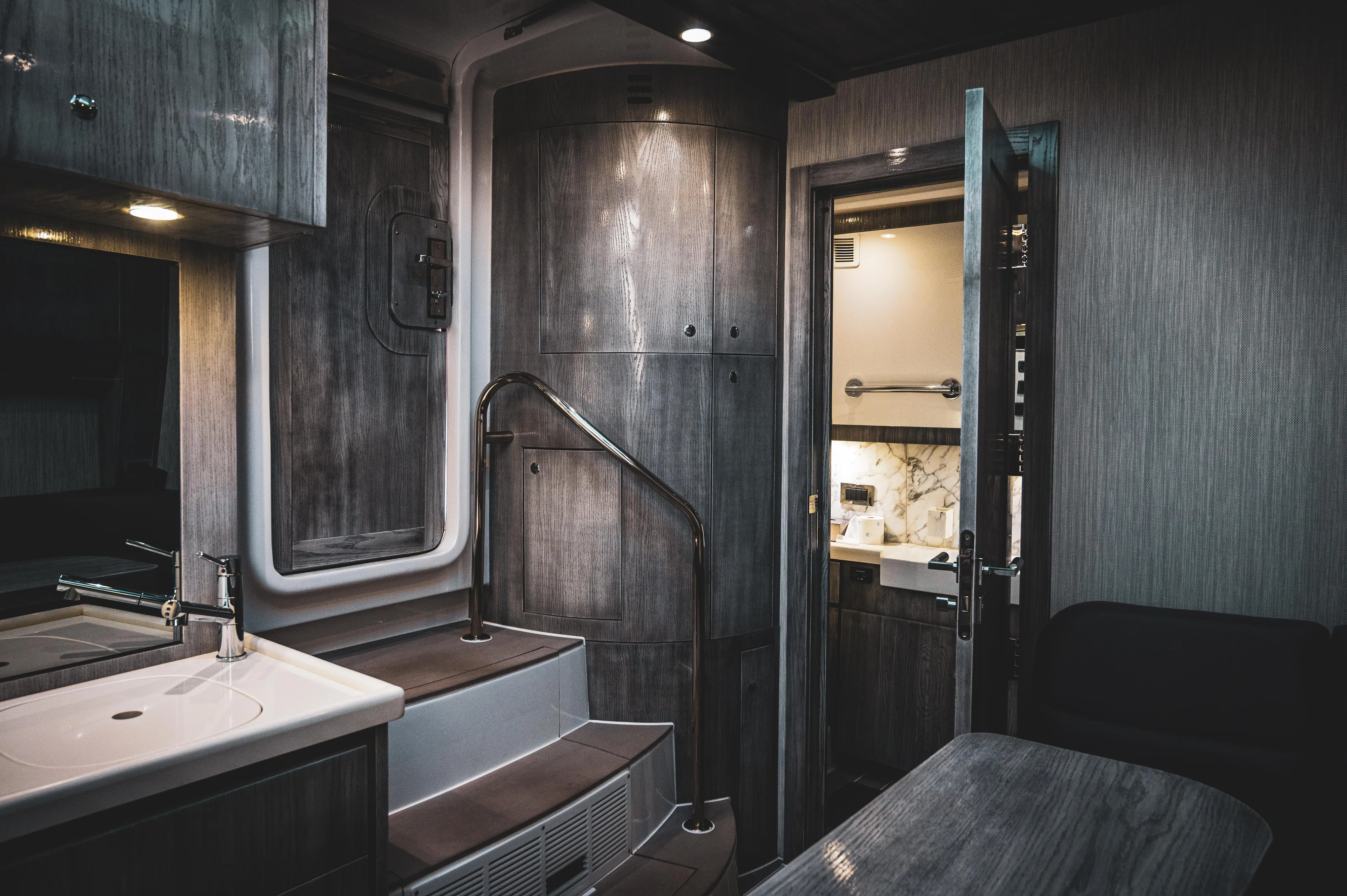 Chaser Yacht Photos Pics 