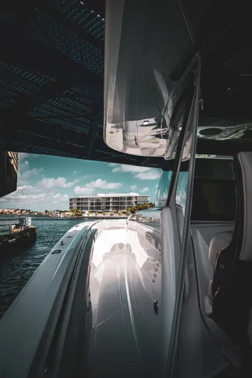 Chaser Yacht Photos Pics 