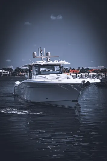 Chaser Yacht Photos Pics 