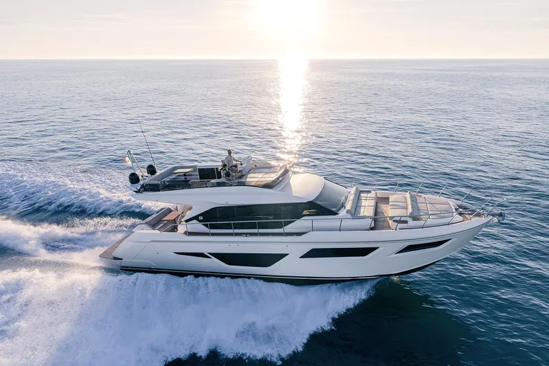  Yacht Photos Pics Manufacturer Provided Image