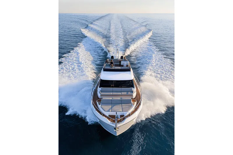  Yacht Photos Pics Manufacturer Provided Image