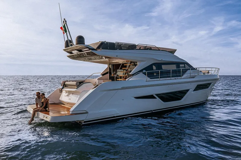  Yacht Photos Pics Manufacturer Provided Image