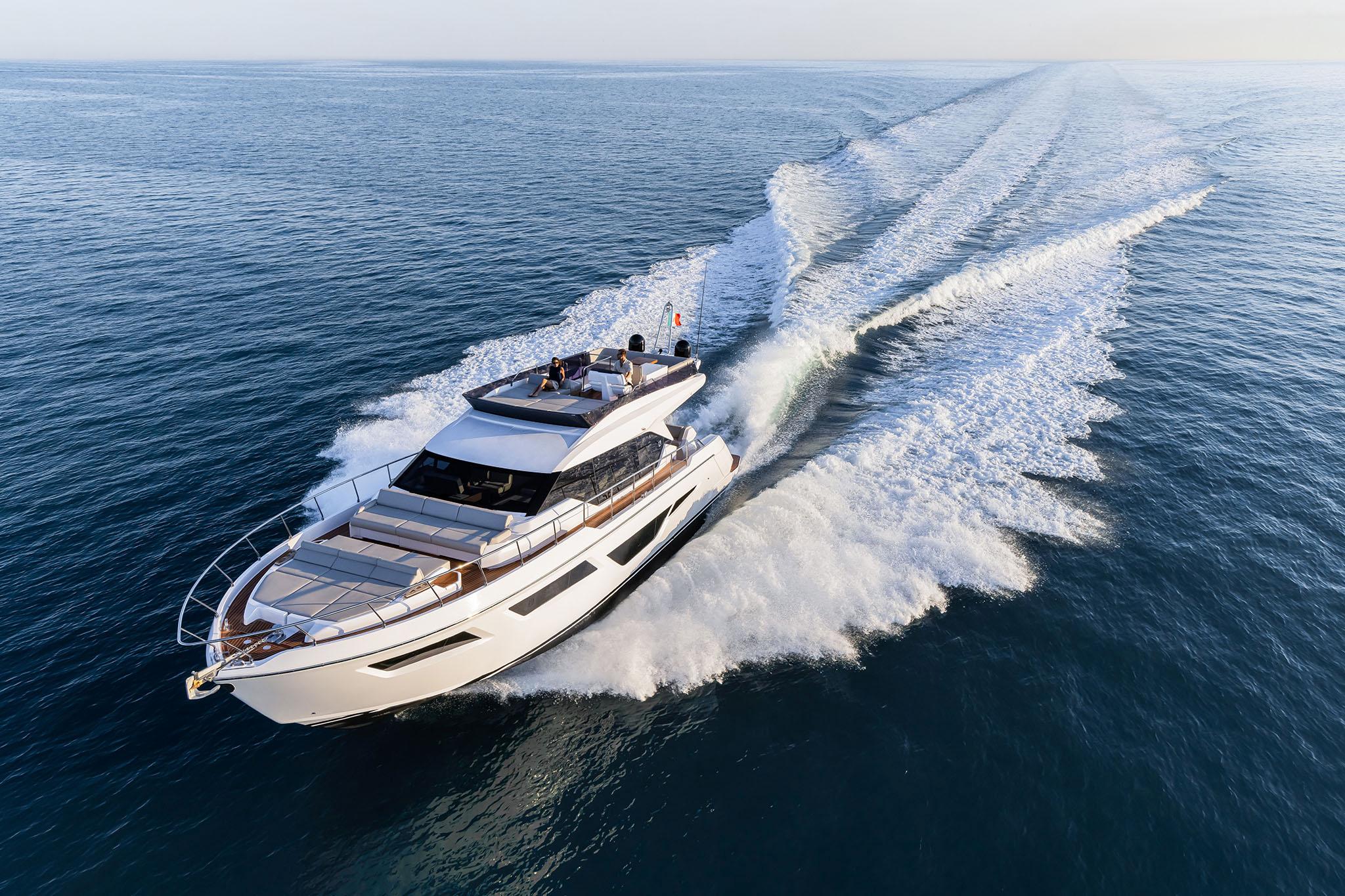 New Ferretti Yachts 580 - iNautia