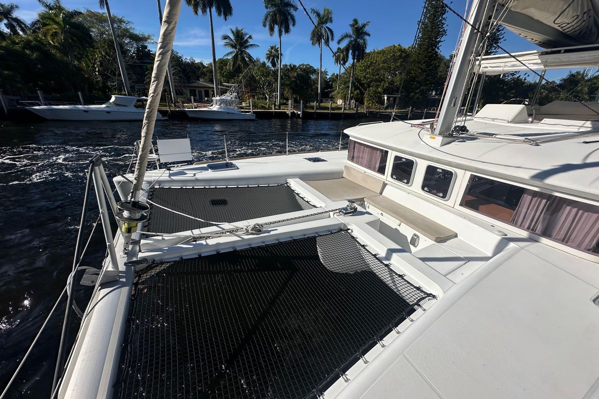 2014 Lagoon 45 