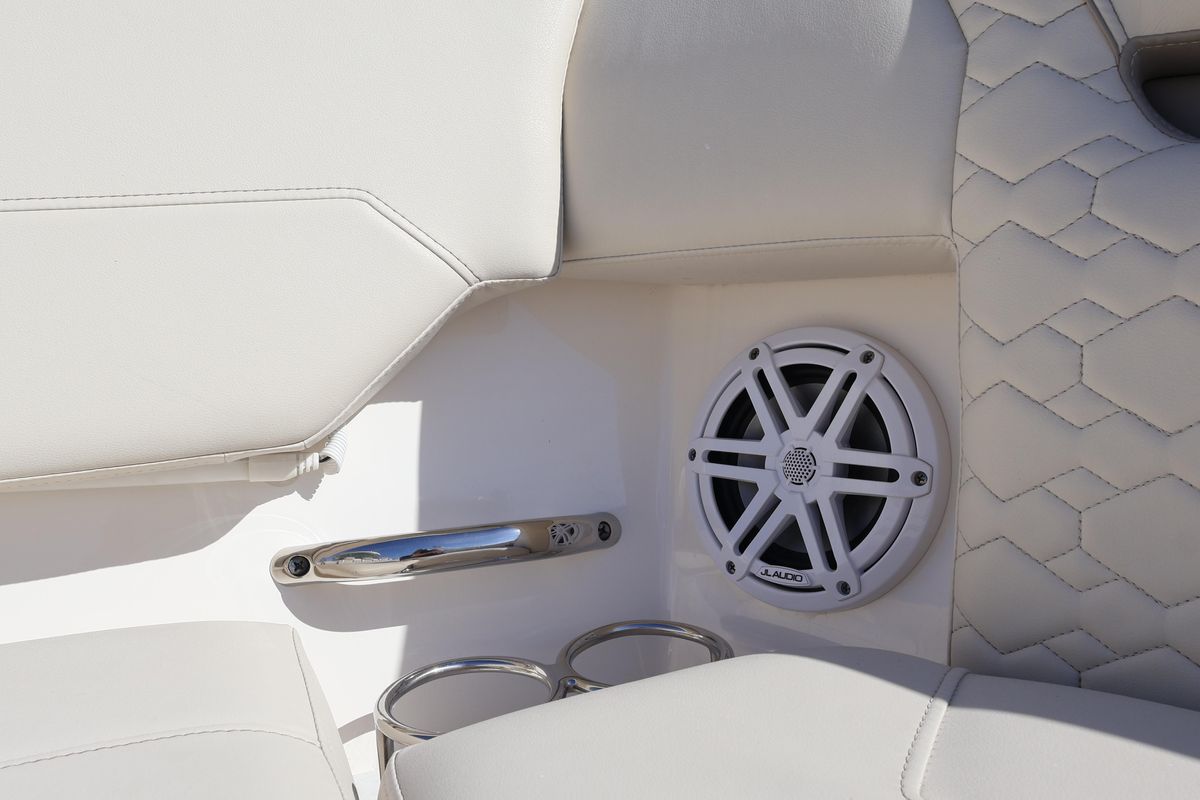 2023 Tiara Yachts 43 