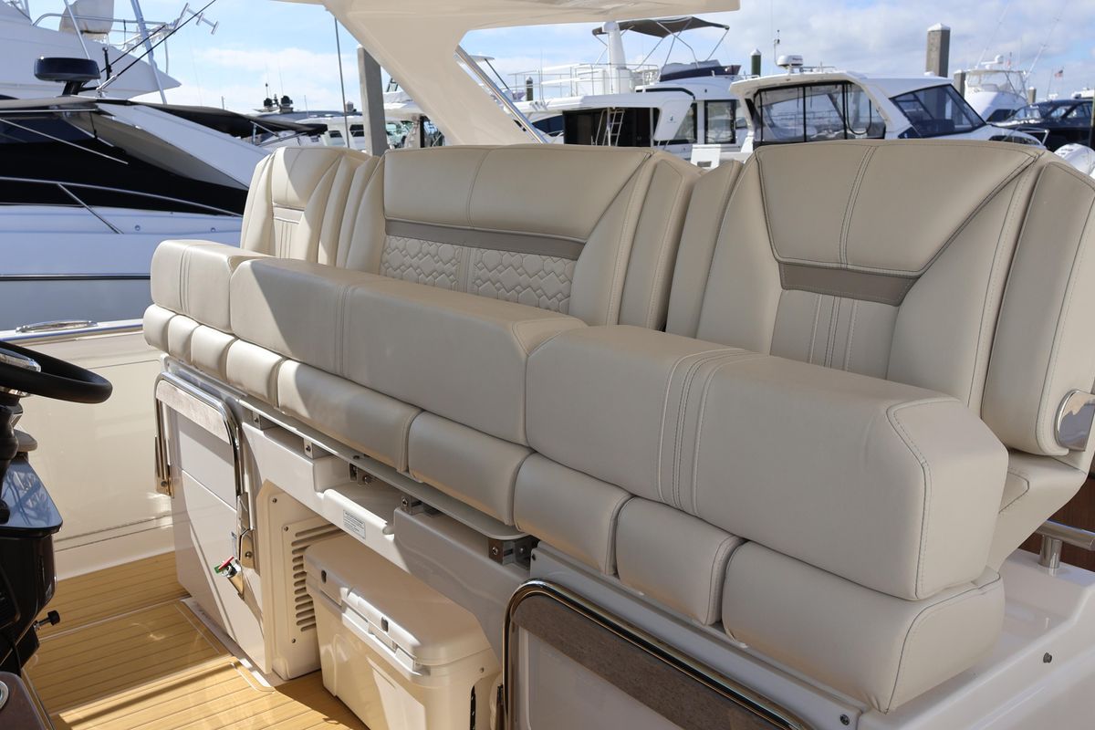 2023 Tiara Yachts 43 