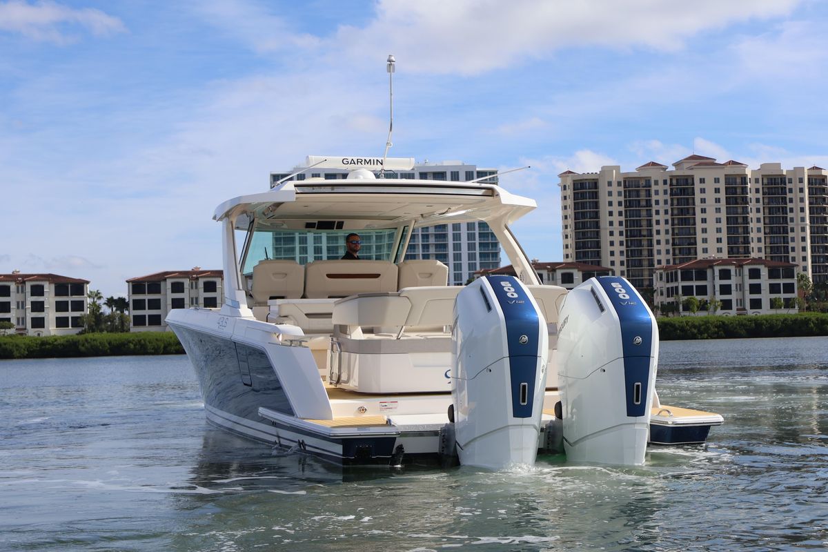 2023 Tiara Yachts 43 