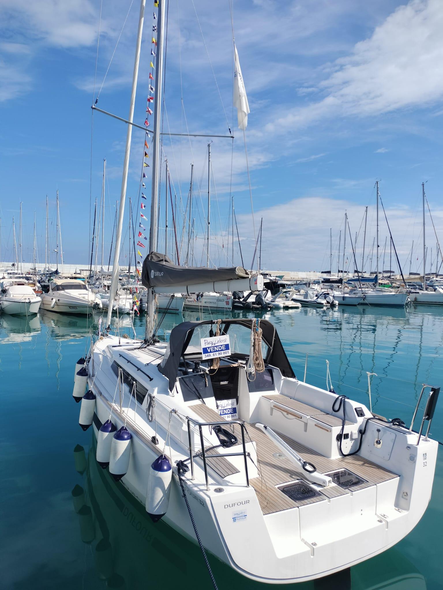 2023 Dufour 32