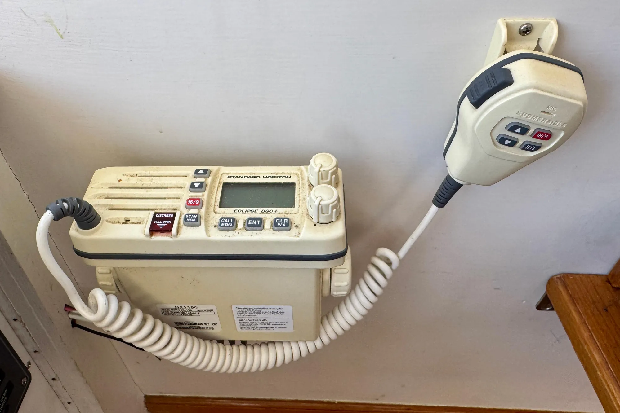 Standard Horizon marine radio on 1982 Jarvis Newman Flybridge Cruiser.