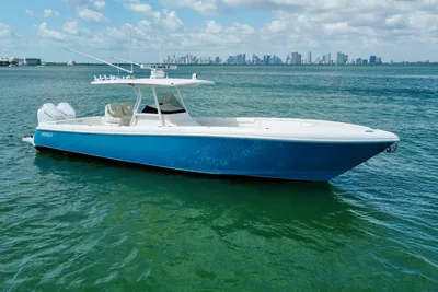 Intrepid 375 Center Console