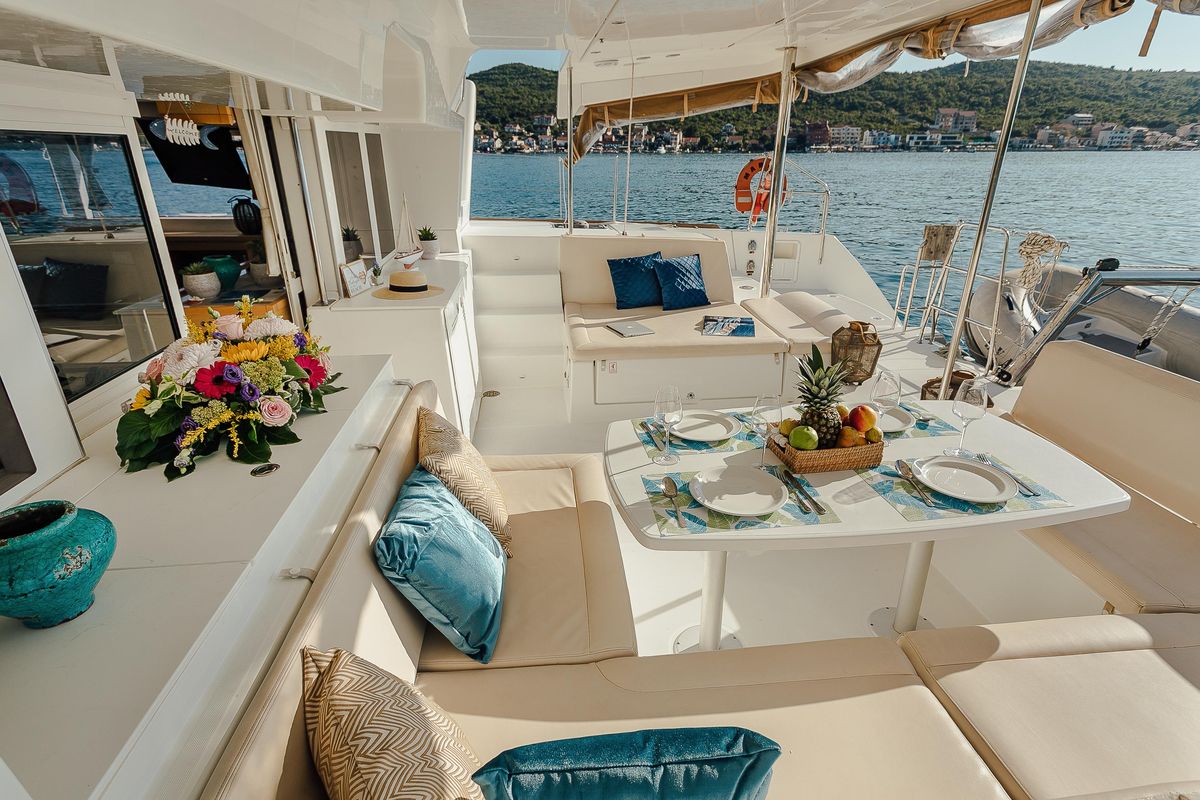2013 Lagoon 47 