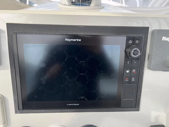 Salt Shaker 300 Yacht Photos Pics 