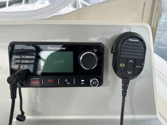 Salt Shaker 300 Yacht Photos Pics 