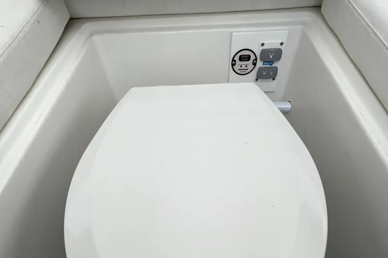 Salt Shaker 300 Yacht Photos Pics 