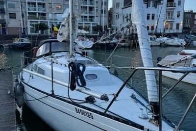 1981 Spirit 28