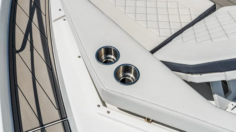 Belle Yacht Photos Pics Luxurious seating and cup holders on 2018 Cruisers Yachts 50 Cantius deck.