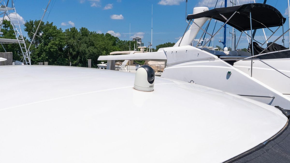 2018 Cruisers Yachts 50 