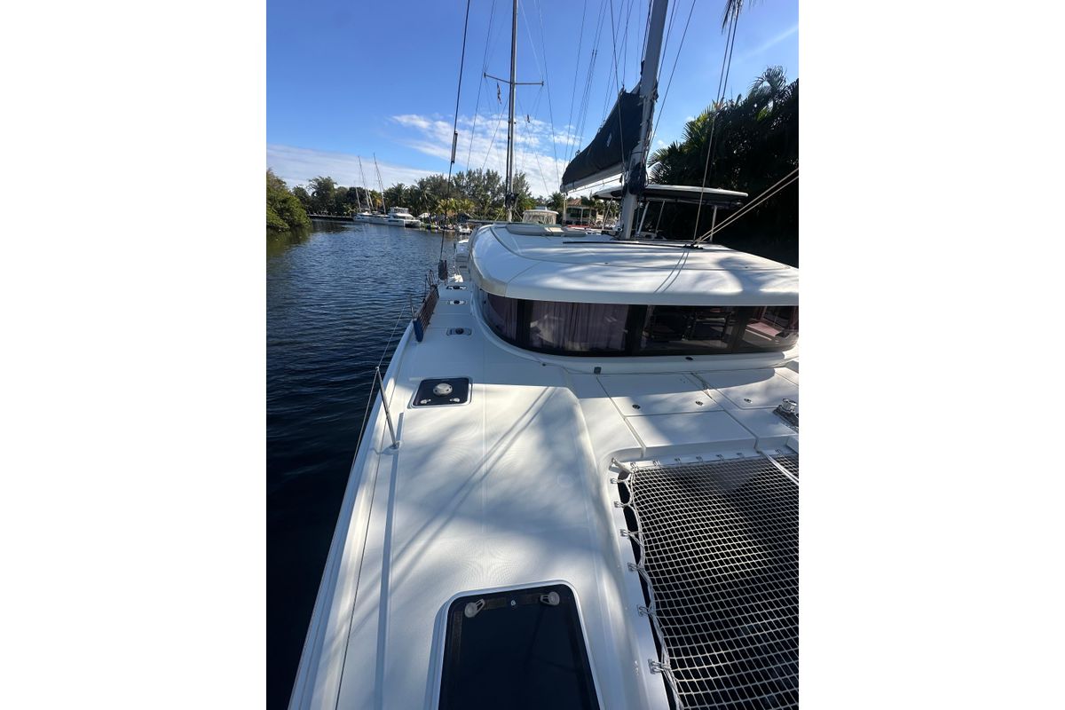 2019 Lagoon 42 
