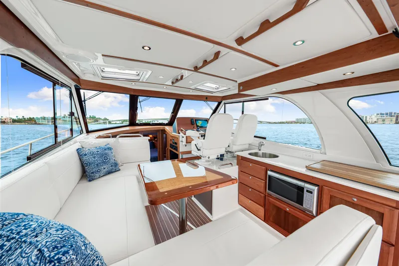  Yacht Photos Pics Luxurious interior of 2024 Back Cove 39O yacht with modern amenities and scenic water views.