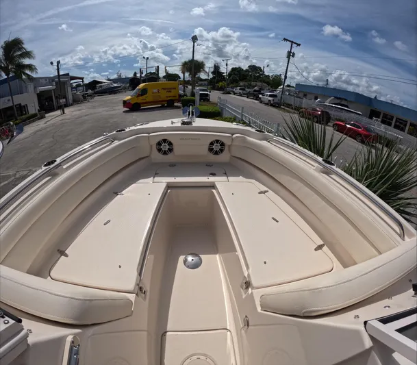 235-867 Yacht Photos Pics 