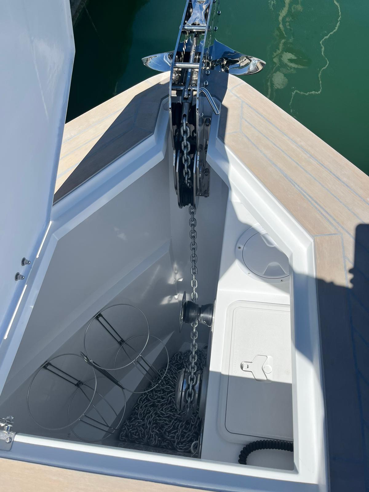 2024 Tesoro T40 Inboard Center Console for sale - YachtWorld