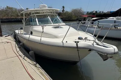 Pursuit 3070 Offshore