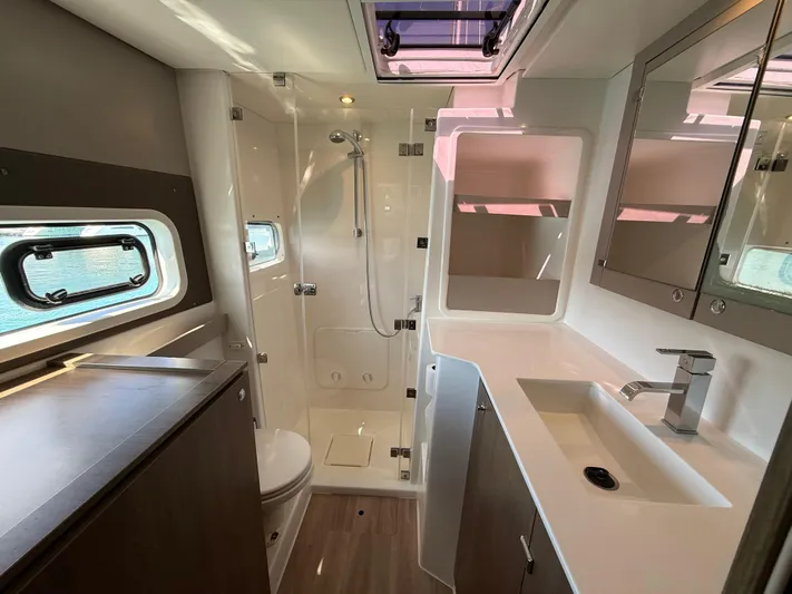 Split Decision Yacht Photos Pics 