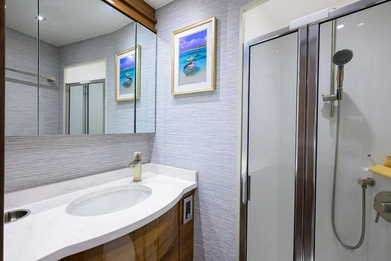 Reel Toy Yacht Photos Pics 