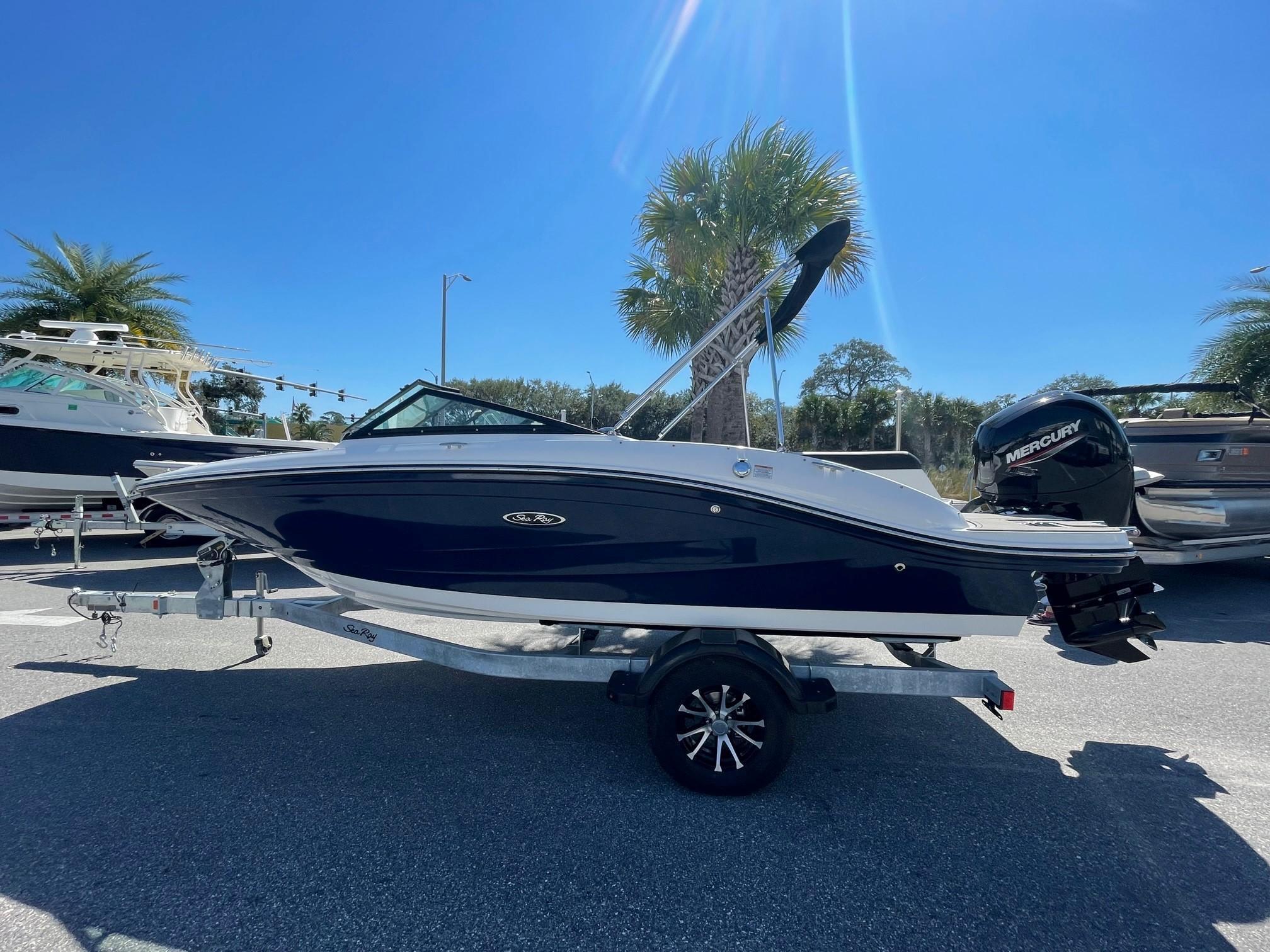 2023 Sea Ray SPX 190 Outboard Runabout for sale - YachtWorld