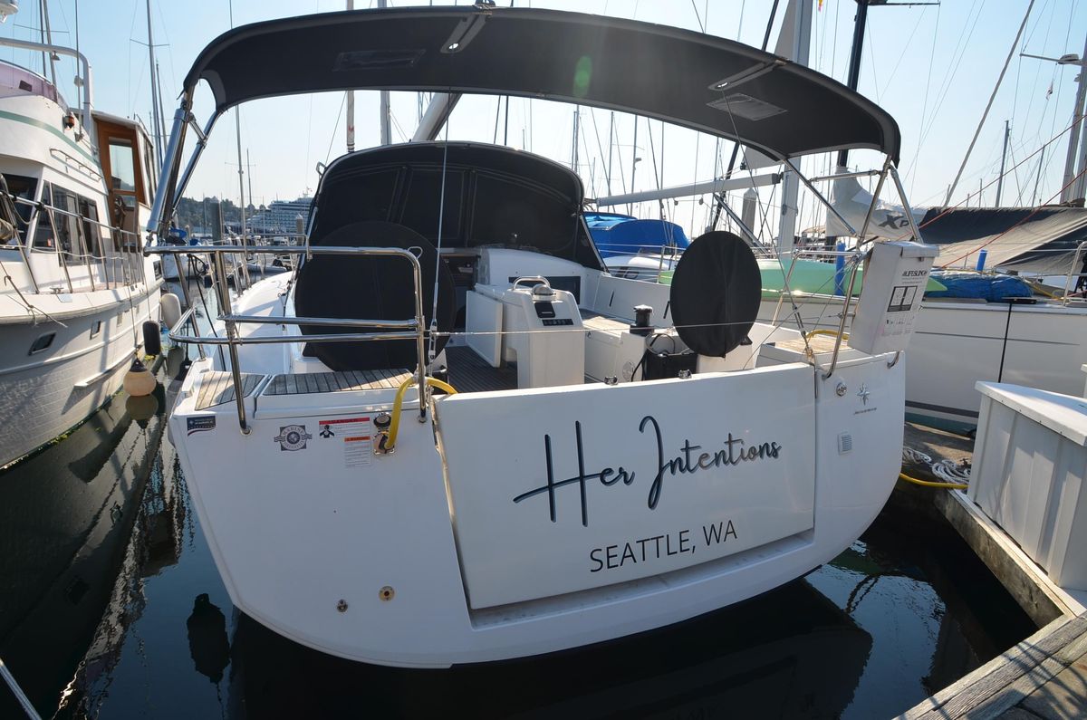 2021 Jeanneau 44 