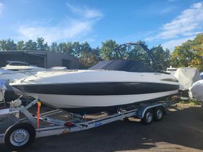 2005 Maxum 2400 SC