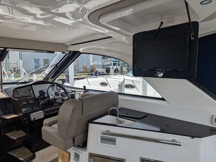 Speakeasy Yacht Photos Pics 