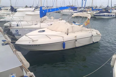 2004 Astromar LC 595