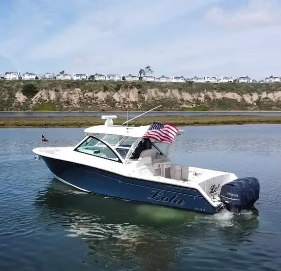 Lola Yacht Photos Pics 
