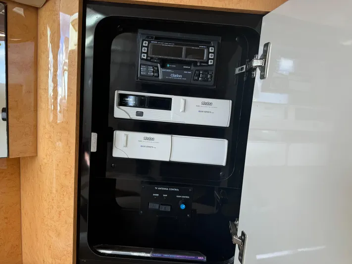 Regina Beth Yacht Photos Pics 